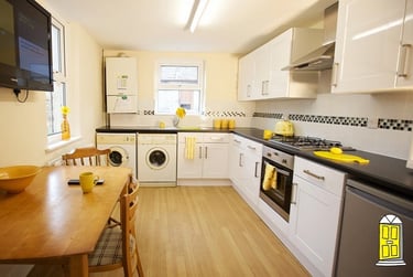 5 bed house, Bowerham Road, City Centre, Lancaster, LA14AA - Image 3