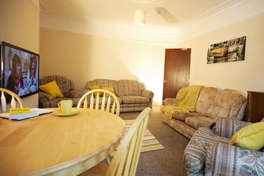 6 bed house, Dallas Road, City Centre, Lancaster, LA11TW - Image 3