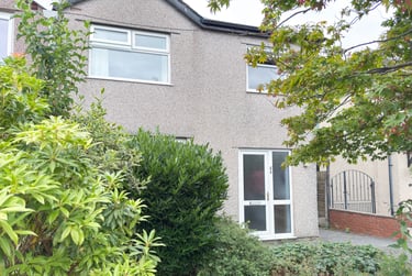 4 bed house, Parkfield Drive, City Centre, Lancaster, LA14BU - Image 2