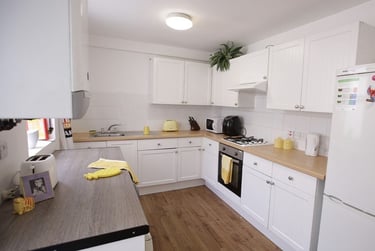 5 bed house, St. Oswald Street, City Centre, Lancaster, LA13AS - Image 4