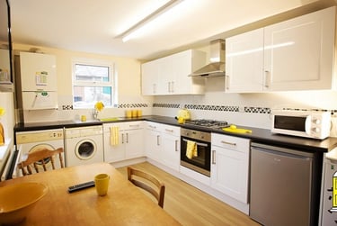 5 bed house, Bowerham Road, City Centre, Lancaster, LA14AA - Image 4