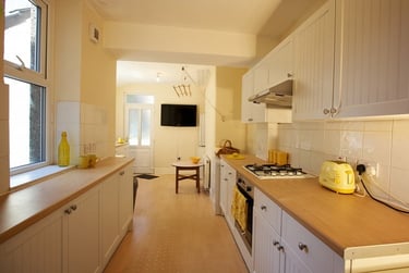 6 bed house, Dallas Road, City Centre, Lancaster, LA11TW - Image 4