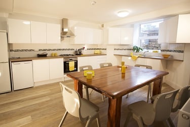 9 bed house, Westbourne Road, City Centre, Lancaster, LA15DB - Image 4
