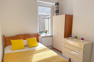 6 bed house, Lindow Square, City Centre, Lancaster, LA11SE - Image 5