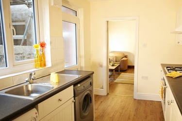 4 bed house, Avondale Road, Scotforth, Lancaster, LA14BZ - Image 6