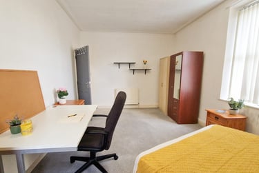 6 bed house, Gregson Road, City Centre, Lancaster, LA13DH - Image 8
