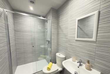 1 bed studio, Queen Square, City Centre, Lancaster, LA11RN - Image 10