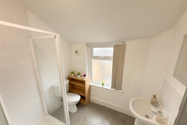 5 bed house, St. Oswald Street, City Centre, Lancaster, LA13AS - Image 11