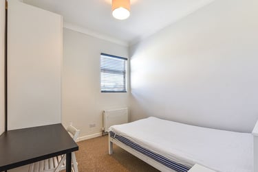 6 bed house, Somers Road, University of Portsmouth, Portsmouth, PO54PU - Image 10