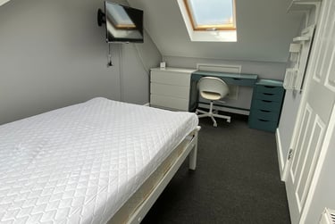 1 bed house, Telephone Road, Fratton, Portsmouth, PO40AZ - Image 9