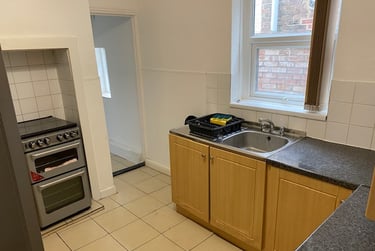 4 bed house, Bramble Road, Southsea, Portsmouth, PO40DT - Image 3