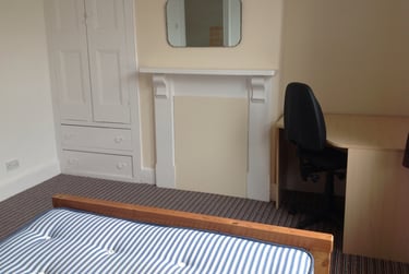 5 bed house, Sheffield Road, Fratton, Portsmouth, PO15DP - Image 3