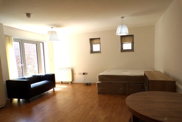 1 bed studio, Admiralty Road, University of portsmouth, Portsmouth, PO13GT - Image 6