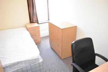 6 bed house, St Andrews Road, University of Portsmouth, Portsmouth, PO51EX - Image 6