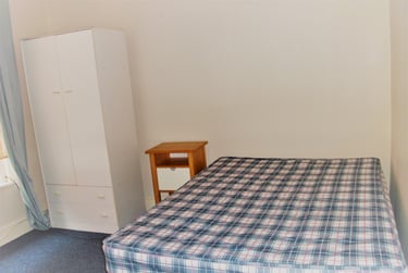 5 bed house, Exmouth Road, Southsea, Portsmouth, PO52QL - Image 4