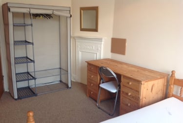 3 bed flat, Elm Grove, University of Portsmouth, Portsmouth, PO51JF - Image 3