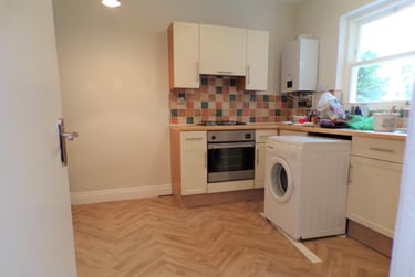 2 bed flat, St. Georges Square, University of Portsmouth, Portsmouth, PO13AR - Image 8