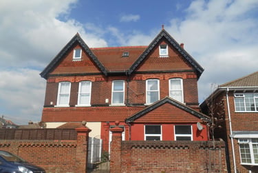 8 bed house, Edmund Road, Southsea, Portsmouth, PO40HZ - Image 1
