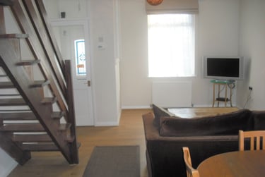 3 bed house, Samuel Road, Fratton, Portsmouth, PO15QB - Image 1