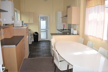 6 bed house, St Andrews Road, University of Portsmouth, Portsmouth, PO51EX - Image 8