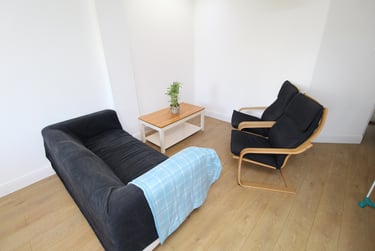 5 bed house, Francis Avenue, Southsea, Portsmouth, PO40HL - Image 2