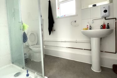 6 bed house, St Andrews Road, University of Portsmouth, Portsmouth, PO51EX - Image 9