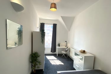 6 bed flat, Edinburgh Road, City Centre, Portsmouth, PO11DE - Image 6
