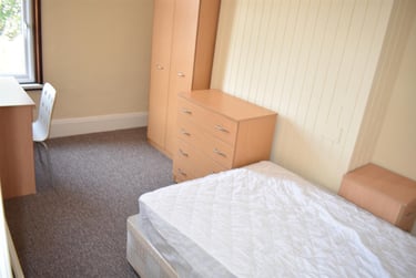 6 bed house, St Andrews Road, University of Portsmouth, Portsmouth, PO51EX - Image 10