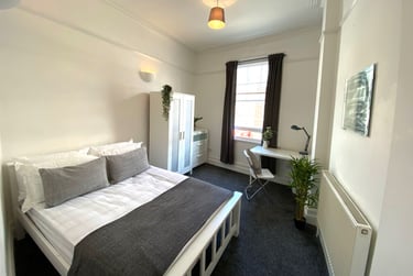 6 bed flat, Edinburgh Road, City Centre, Portsmouth, PO11DE - Image 9