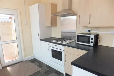 6 bed house, St Andrews Road, University of Portsmouth, Portsmouth, PO51EX - Image 2