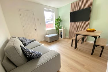 4 bed house, Northfield Road, Hillfields, Coventry, CV12BQ - Image 1