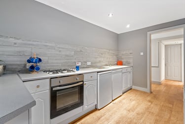 2 bed flat, Bedford Terrace, Greenbank, Plymouth, PL48EY - Image 7
