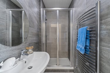 4 bed flat, Bedford Terrace, North Hill, Plymouth, PL48EY - Image 3