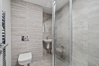 8 bed flat, Bedford Terrace, North Hill, Plymouth, PL48EY - Image 4