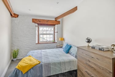 2 bed flat, Amity Place, North Hill, Plymouth, PL48JL - Image 8