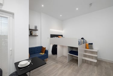 1 bed studio, North Hill, Plymouth, PL48ET - Image 2