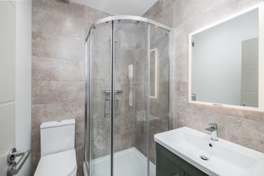 1 bed studio, North Hill, Plymouth, PL48ET - Image 9