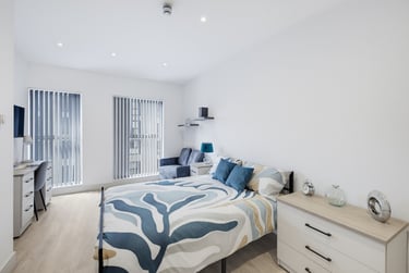 1 bed studio, North Hill, Plymouth, PL48ET - Image 9