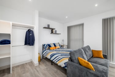 1 bed studio, North Hill, Plymouth, PL48ET - Image 10