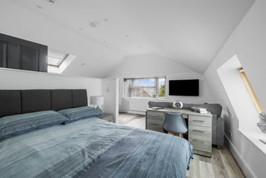 1 bed flat, North Hill, Greenbank, Plymouth, PL48JT - Image 2