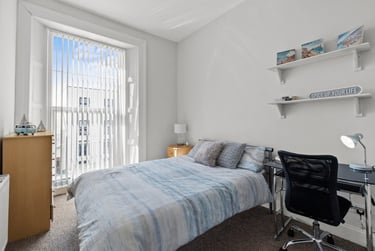 2 bed flat, Bedford Terrace, North hill, Plymouth, PL48EY - Image 4