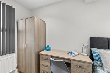 2 bed flat, North Hill, Greenbank, Plymouth, PL48JT - Image 9