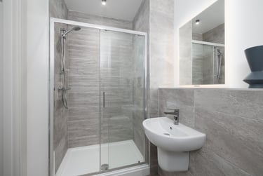 1 bed studio, North Hill, Plymouth, PL48ET - Image 7