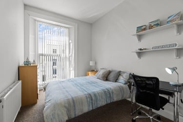 2 bed flat, Bedford Terrace, North hill, Plymouth, PL48EY - Image 5