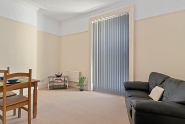 1 bed flat, Bedford Terrace, North Hill, Plymouth, PL48EY - Image 6