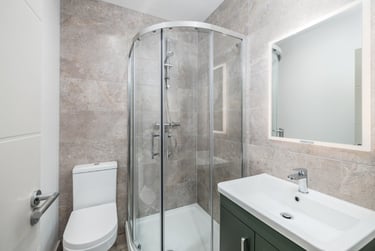 1 bed studio, North Hill, Plymouth, PL48ET - Image 6