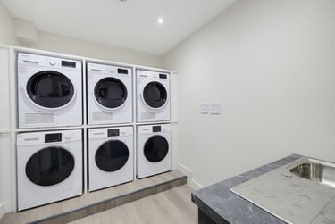 1 bed studio, North Hill, Plymouth, PL48ET - Image 13
