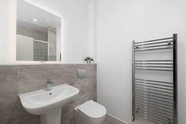 1 bed studio, North Hill, Plymouth, PL48ET - Image 6