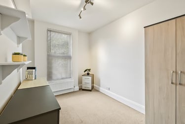 2 bed flat, Lisson Grove, Mutley, Plymouth, PL47DN - Image 7