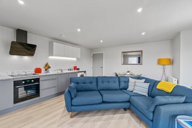 2 bed flat, Marlborough Road, North Hill, Plymouth, PL48LP - Image 8